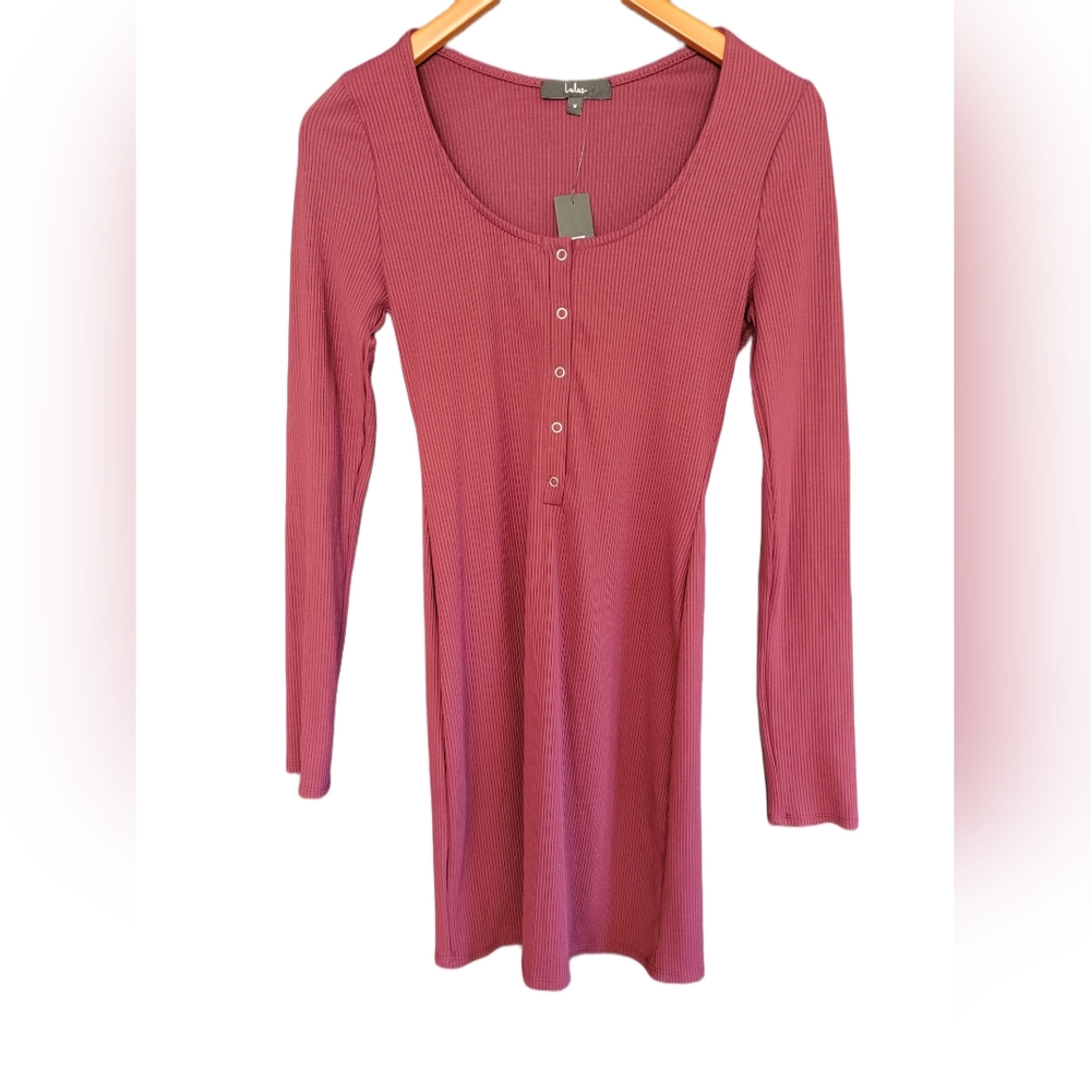 Lulu's Ribbed Mini Dress • Medium • Burgundy • NWT